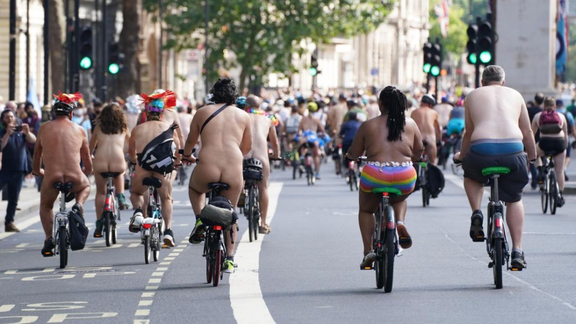Nude cycle ride supporting cyclists' safety and body positivity to come to  Romford | Romford Recorder
