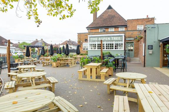 Romford Recorder: The exterior of The Aspen Tree Romford Recorder: The exterior of The Aspen Tree