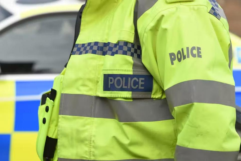 A12 closed from Bow to Hackney Wick as police probe crash - Vimarsana News