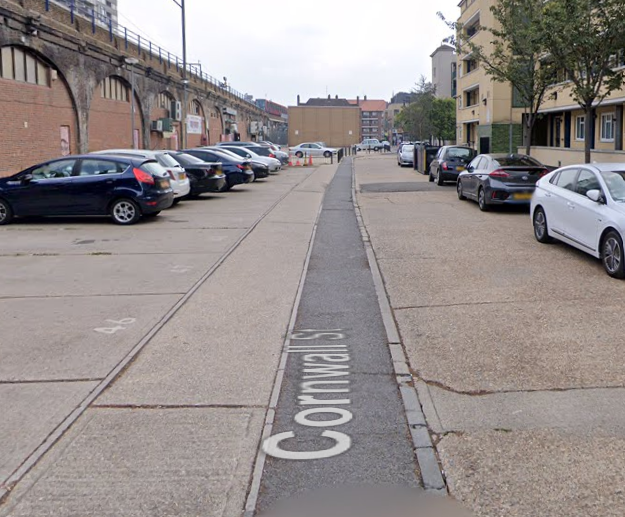 Boy stabbed in Shadwell as air ambulance scrambled - Vimarsana News