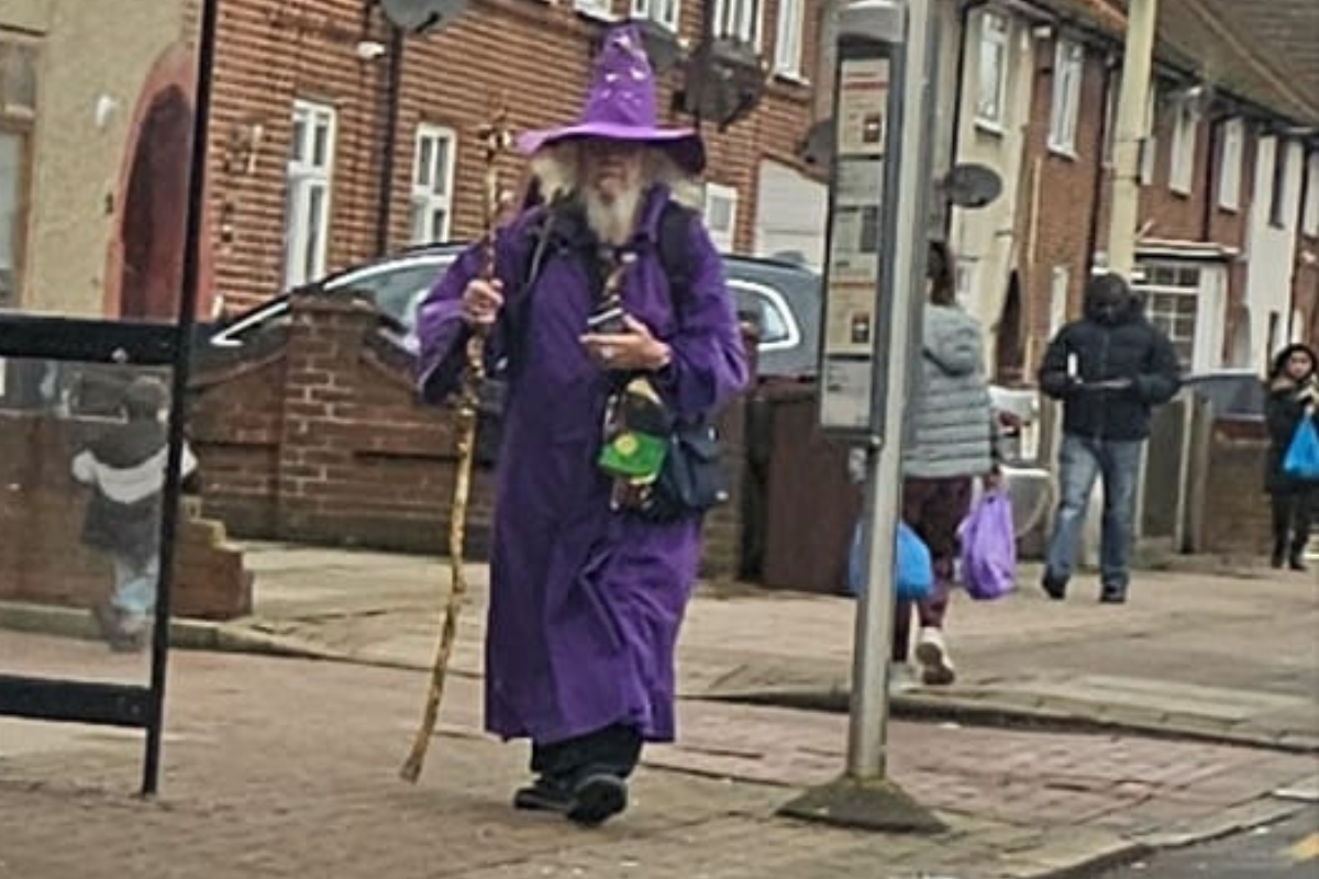 The famous 'Wizard of Havering' spotted in Dagenham - Vimarsana News