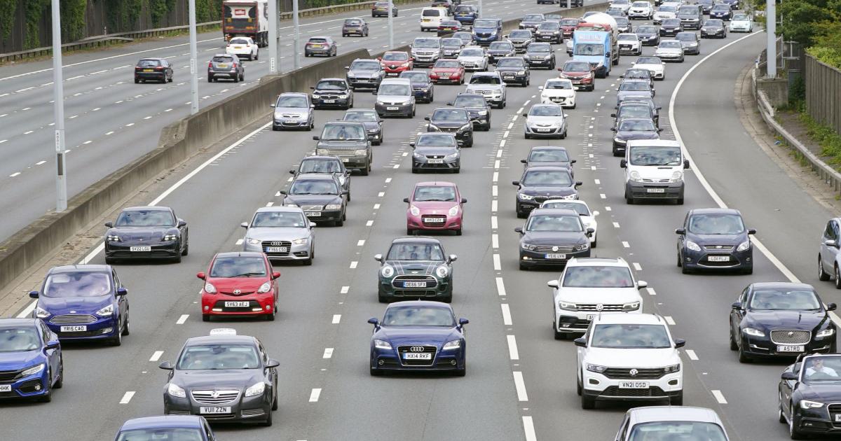 Police force under investigation after two die in M25 collision - Vimarsana News