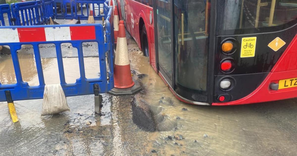 Front Lane, Upminster reopens as water main work continues - Vimarsana News