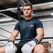 Heavyweight boxer Johnny Fisher 'The Romford Bull' is set to make his professional debut