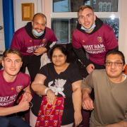 West Ham players Freddie Potts, Darren Randolph and Jarrod Bowen met patients and families at Saint Francis Hospice